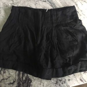Loose Black Shorts