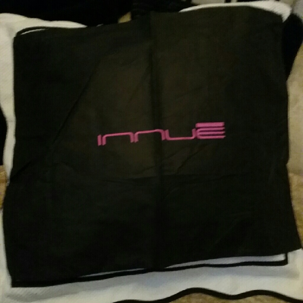 Innue  XL Dust Bag