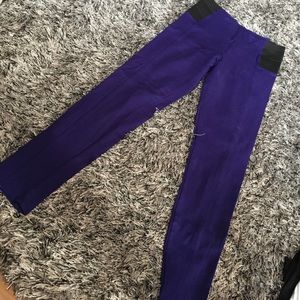 Deep purple high waisted legging pants size M.