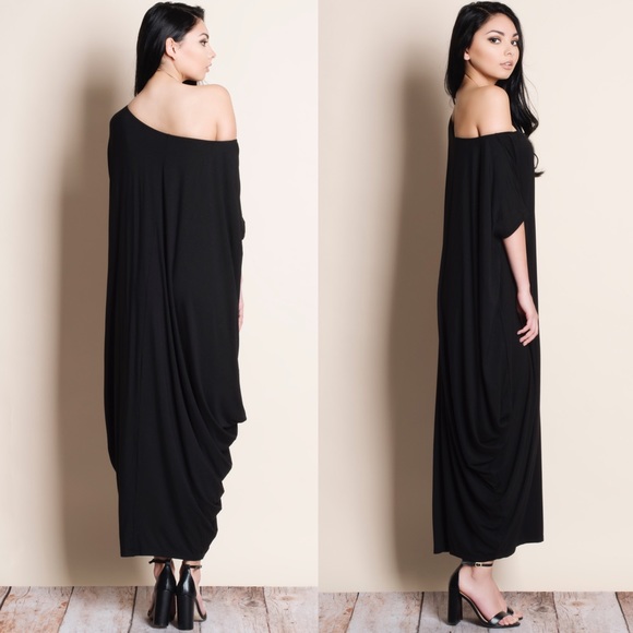Off Shoulder Loose Maxi Dress - Picture 2 of 3