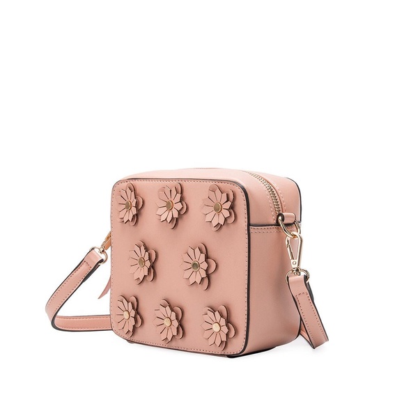 Lauren Crossbody- Melie Bianco - Picture 2 of 8