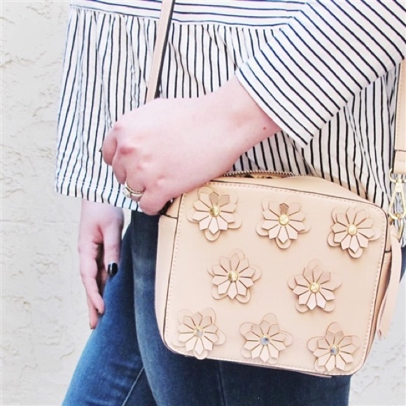 Lauren Crossbody- Melie Bianco - Picture 8 of 8