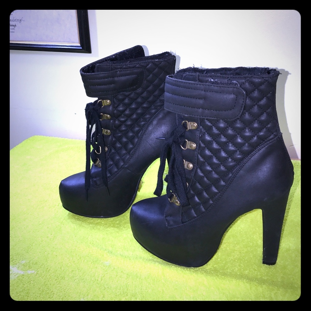 Black 6inch Platform Chunky Heel Lace up Booties