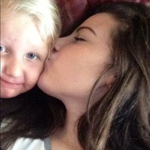 Meet your Posher, Brooke