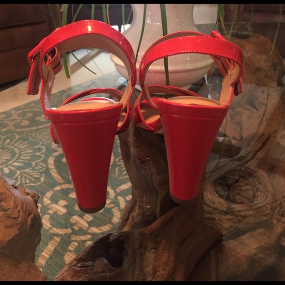 Antonio Melani Orange 🍊 Size 8 - Picture 3 of 4