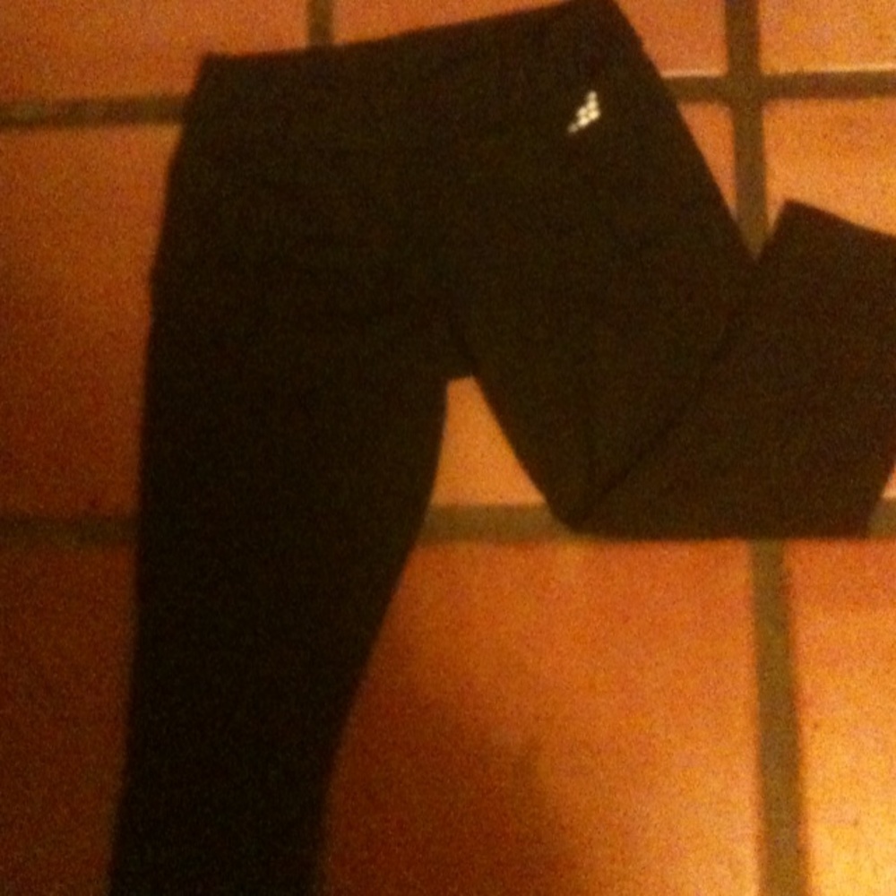 Black leggings