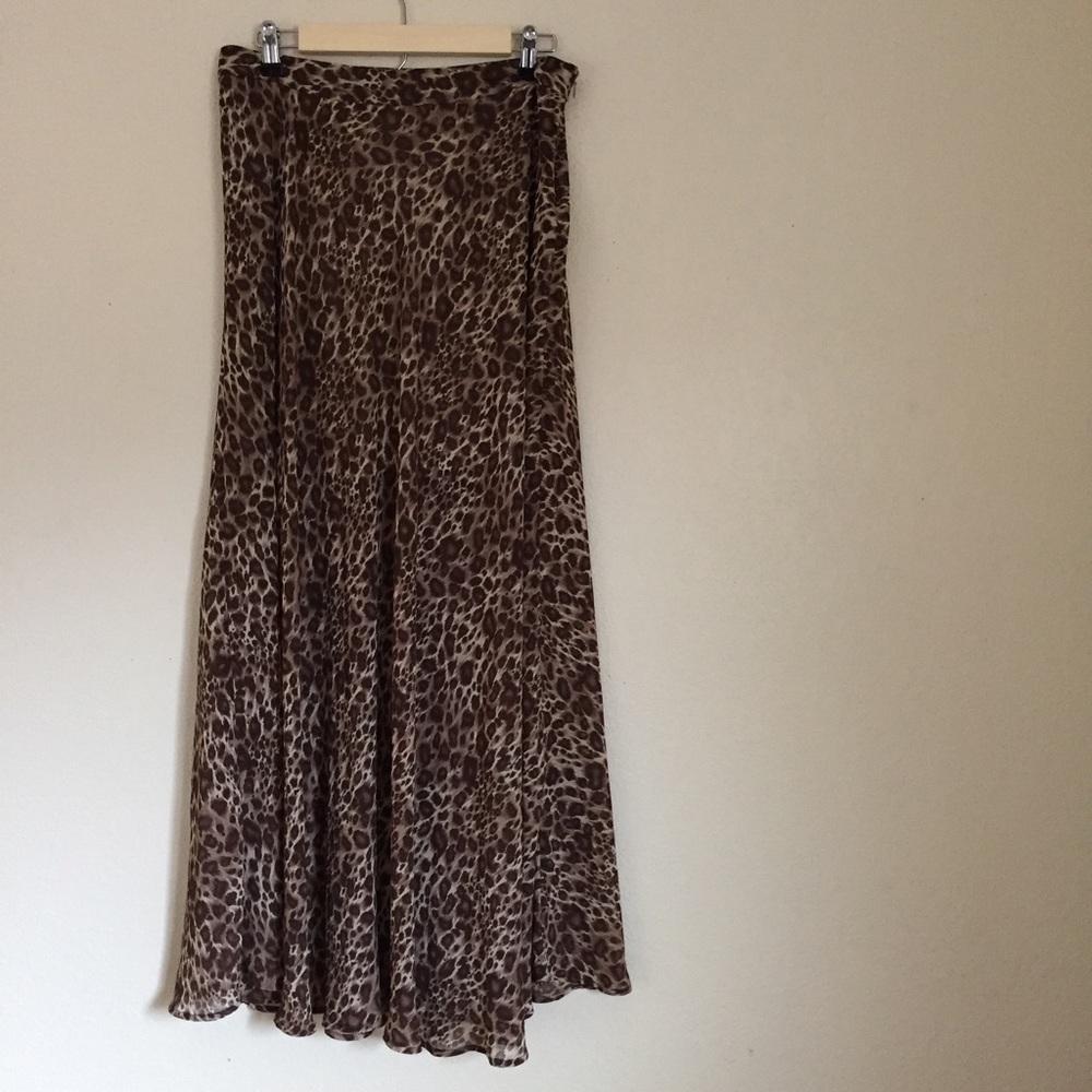 Cheeta patterned maxi skirt!