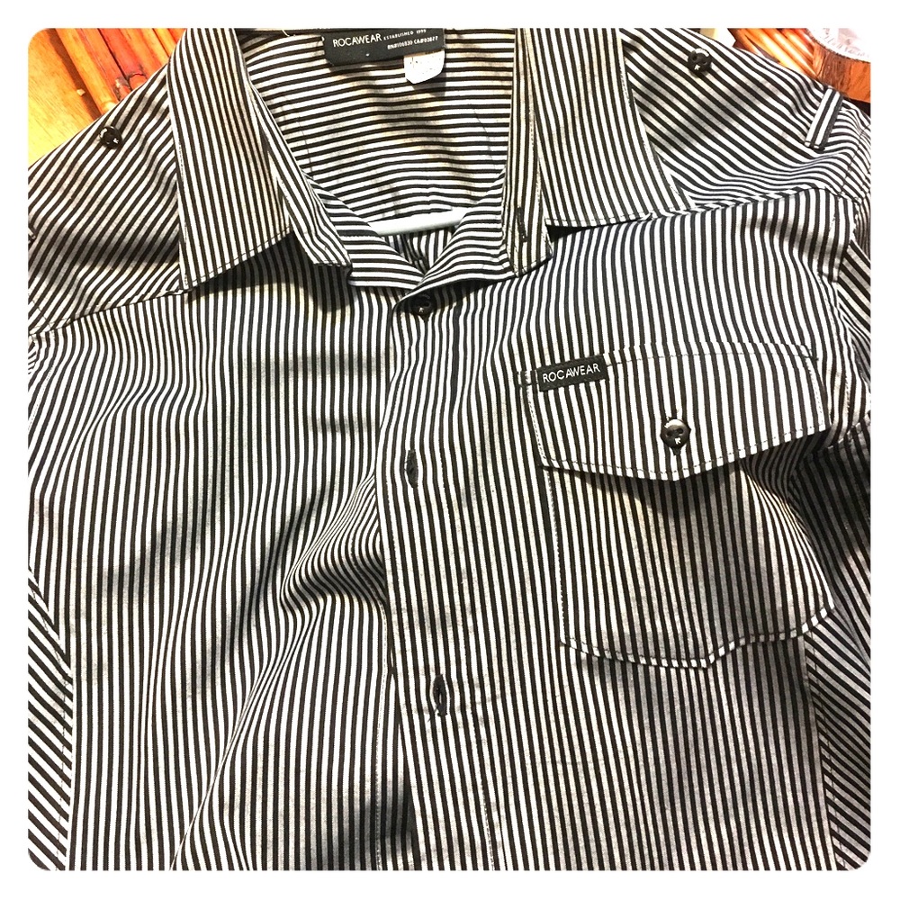 Men's Large Black and white striped button-down
