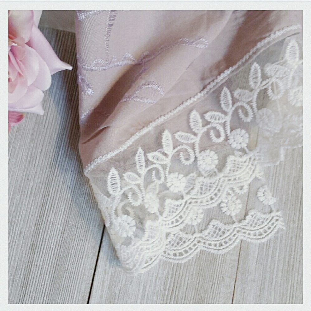 Beige Lace Kimono with Purple Embroidery - Picture 6 of 6