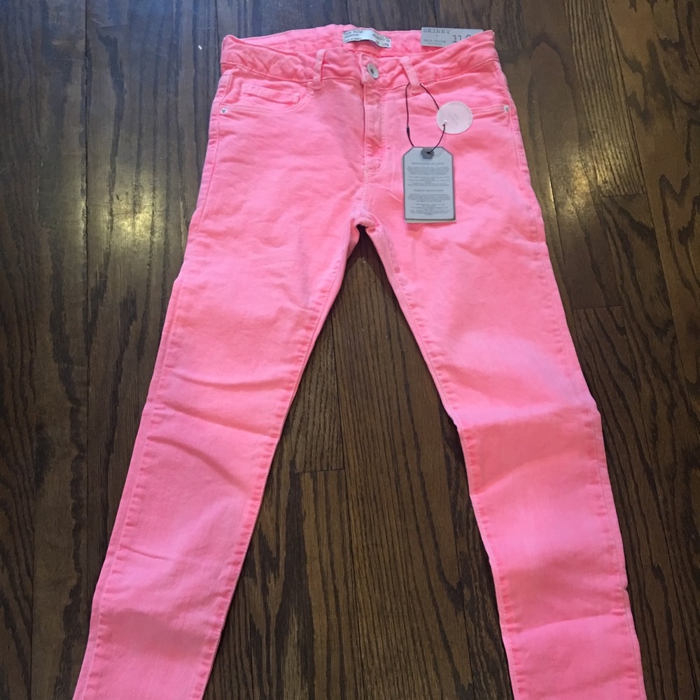 Zara girls hot pink pants!
