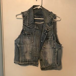 Sleeveless copped  jeans jacket XL