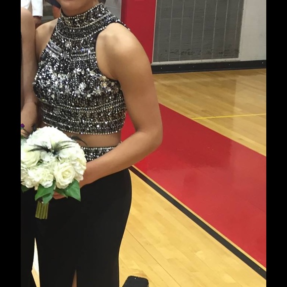 Black two piece Sherri hill prom dress - Picture 1 of 4