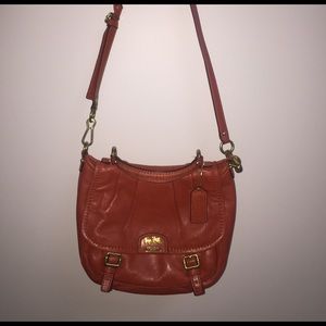 Over the shoulder Coach bag in excellent condition