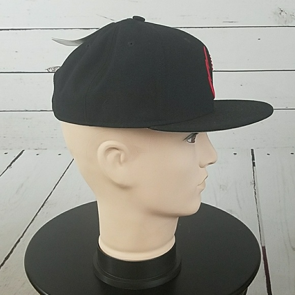 Nike Dri-Fit Football Hat Snap Back Black Red - Picture 2 of 8