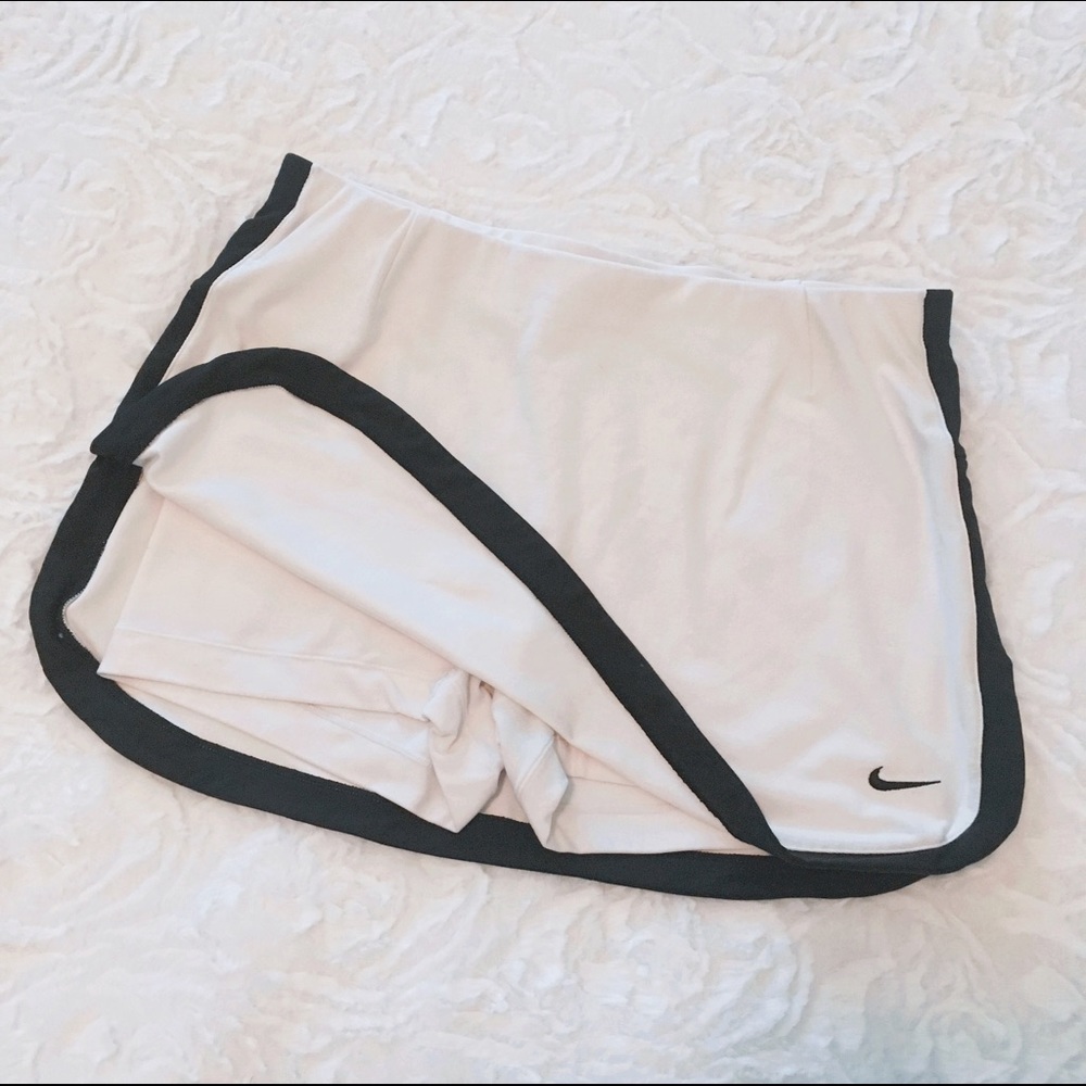 Nike skort