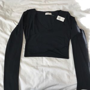 Abercrombie & Fitch cross long sleeve crop top