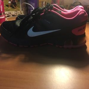 Nike gym shoes