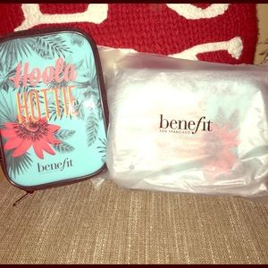 benefit cosmetic bag