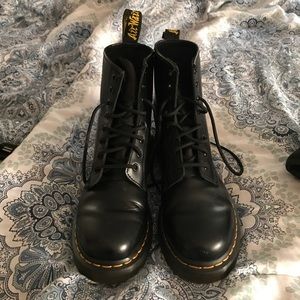 Doc martens-black boots.