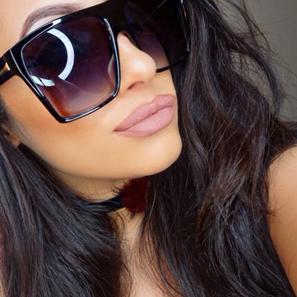 Last 1🌟"Chic and Polished" Sunglasses Aviators
