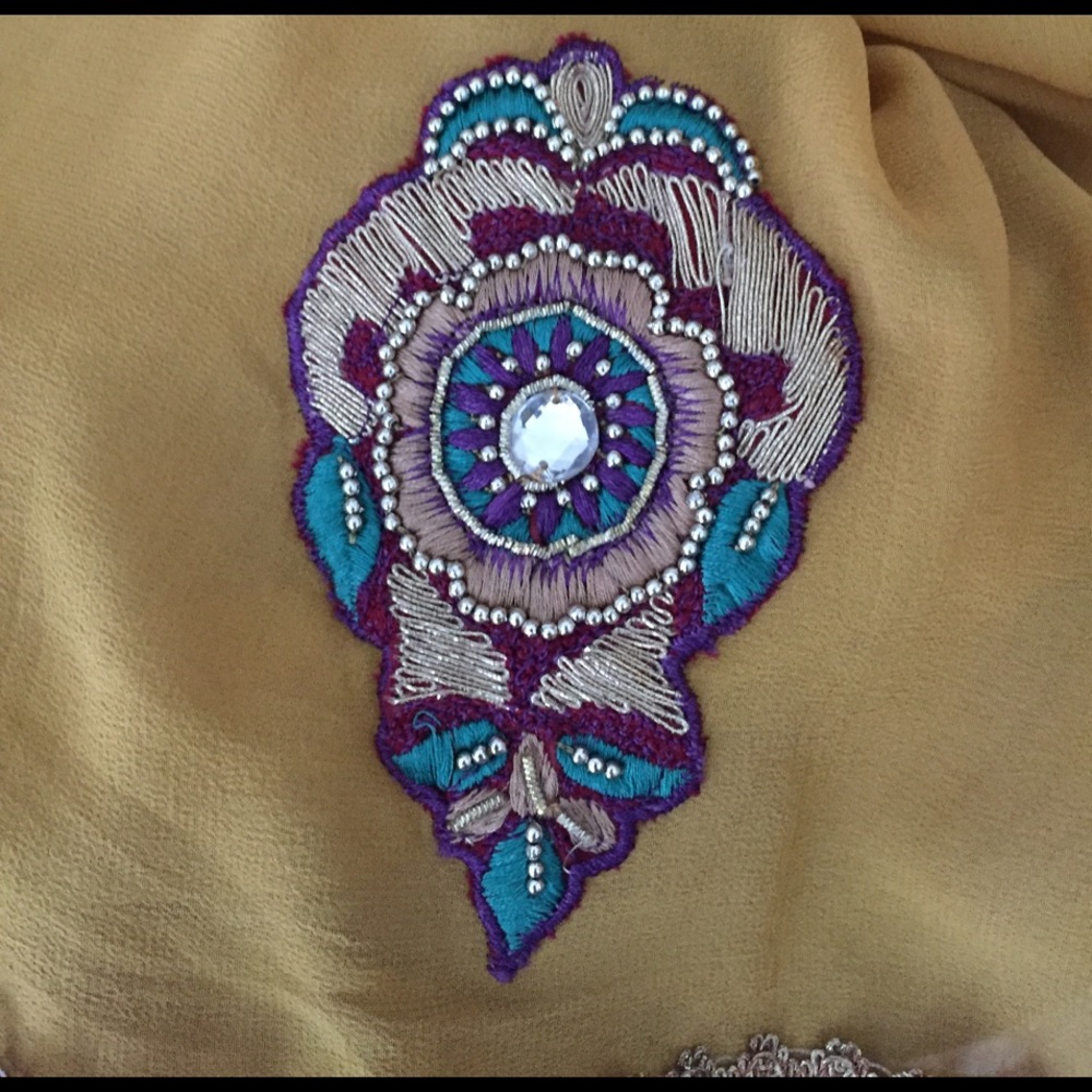Saree - Picture 5 of 5