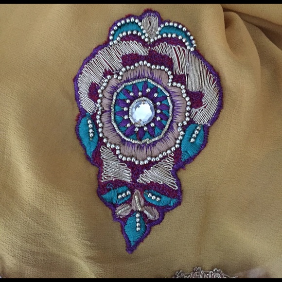 Saree - Picture 5 of 5