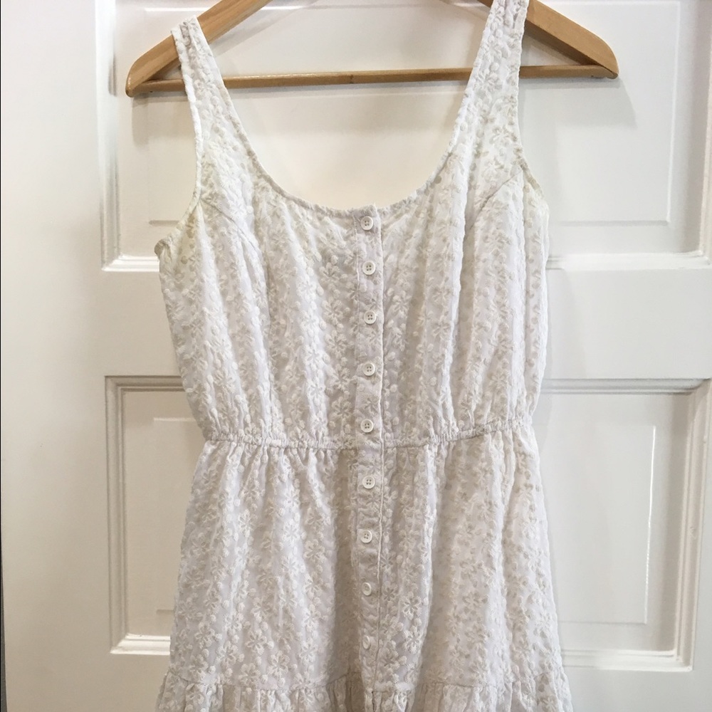 BB Dakota white dress with floral design