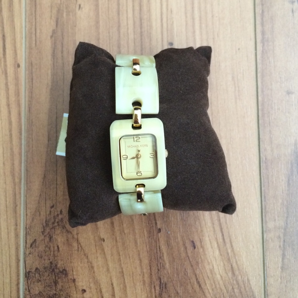 Rectangular adjustable new Michael Kors Watch