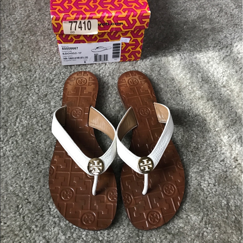 White Tory Burch Thora leather thong sandals