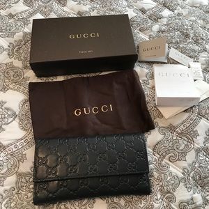 💥REDUCED💥 Gucci black leather wallet
