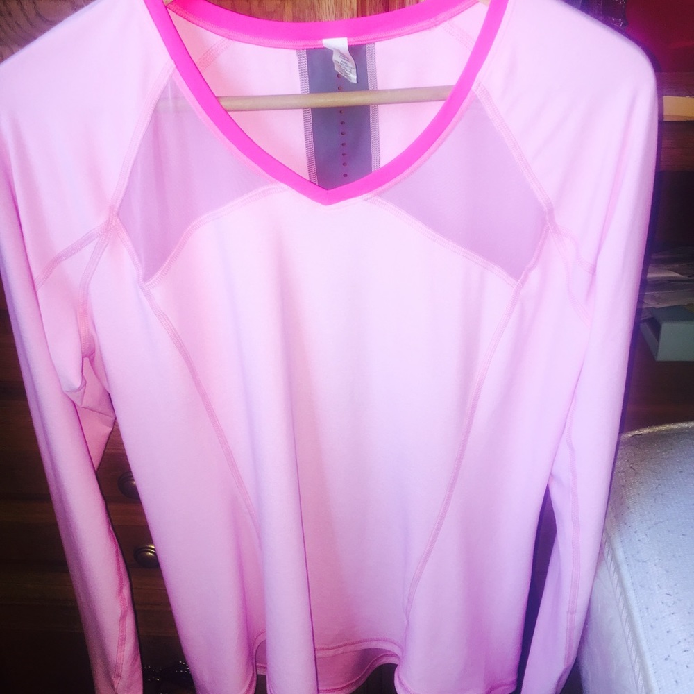 Lululemon shirt