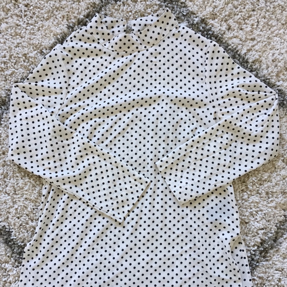 Mock neck polka dot top