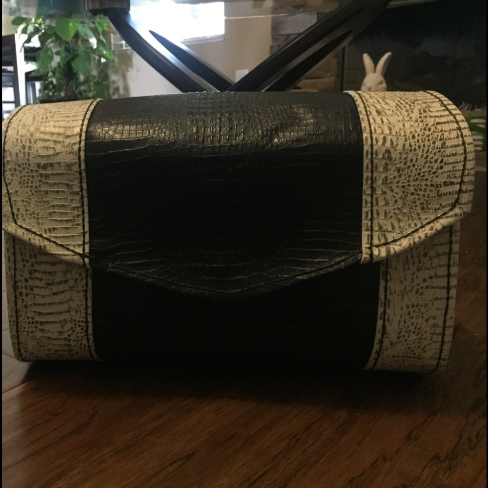 Black and white purse