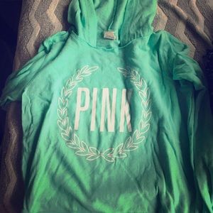 Large VS PINK hoodie 😍