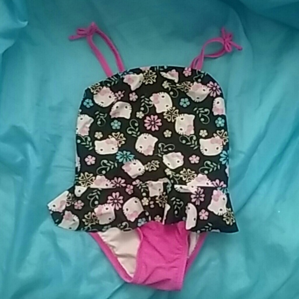 Bathing suit