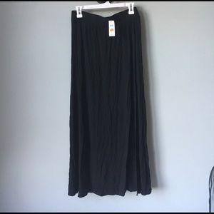 Banana Republic black Maxi Skirt with slit.