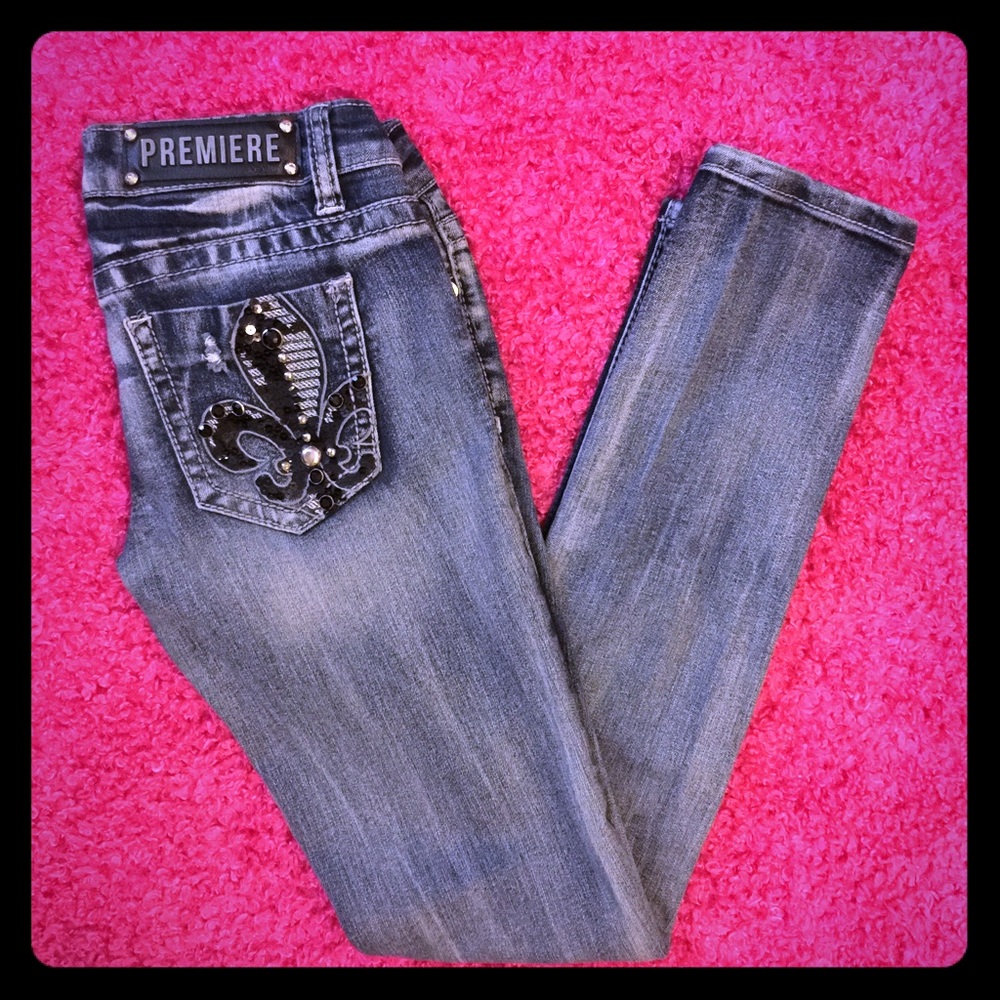 Premiere skinny's "Rue 21"