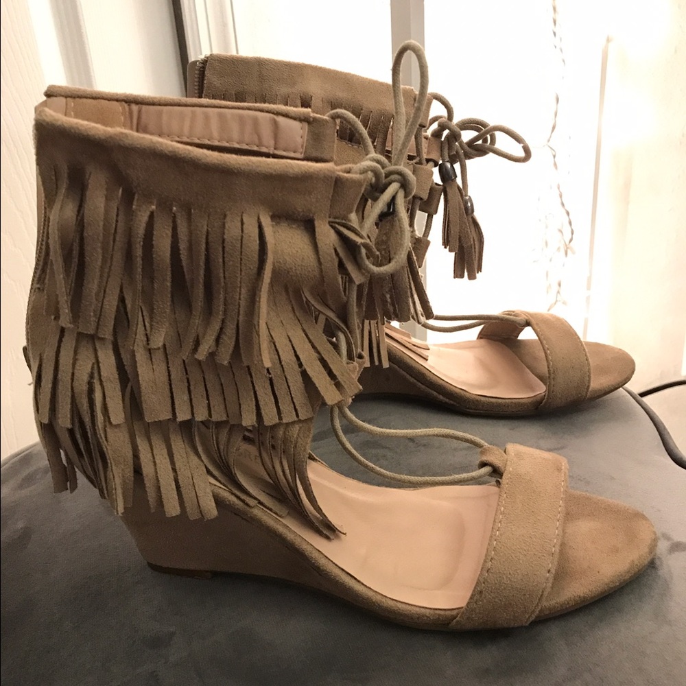 Suede fringe sandals! Super comfy