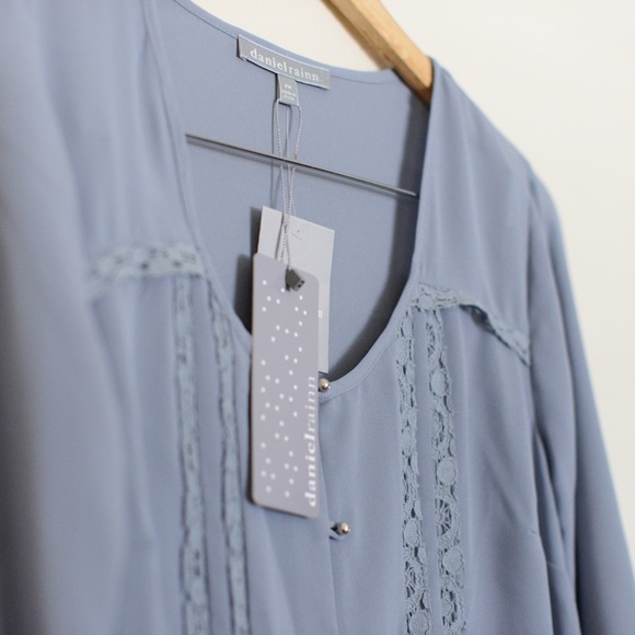 Daniel Rainn grey chiffon blouse with lace detail - Picture 3 of 5