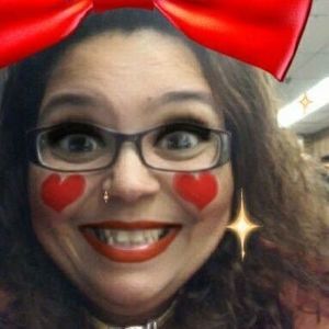 Meet your Posher, Lynn