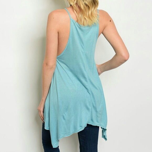 REDUCED PRICE! Beautiful Blue Tunic Top. - Picture 3 of 5