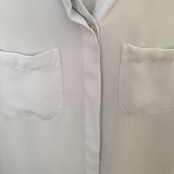 Loft powder blue blouse - Picture 3 of 4