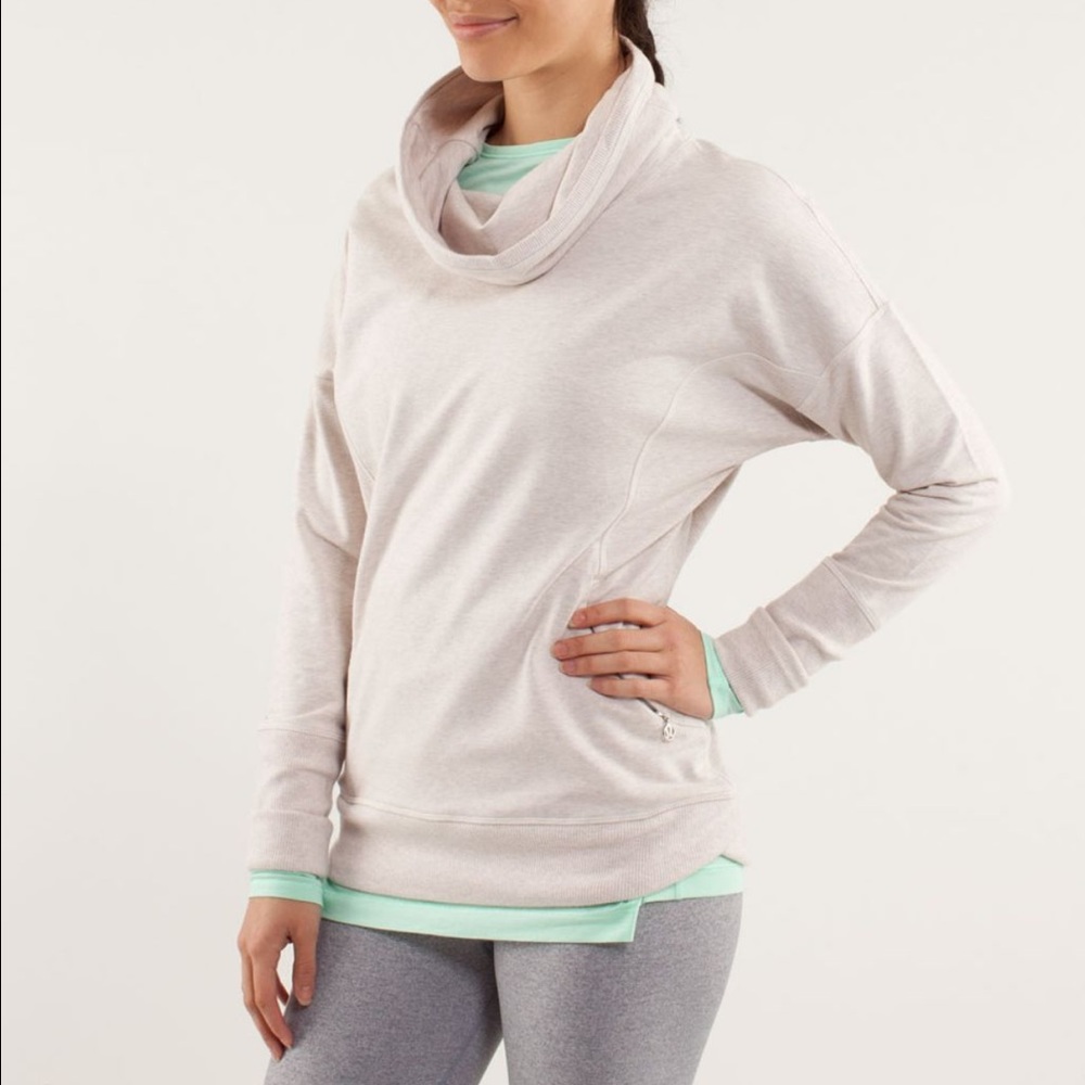 Lululemon Athletica Pullover