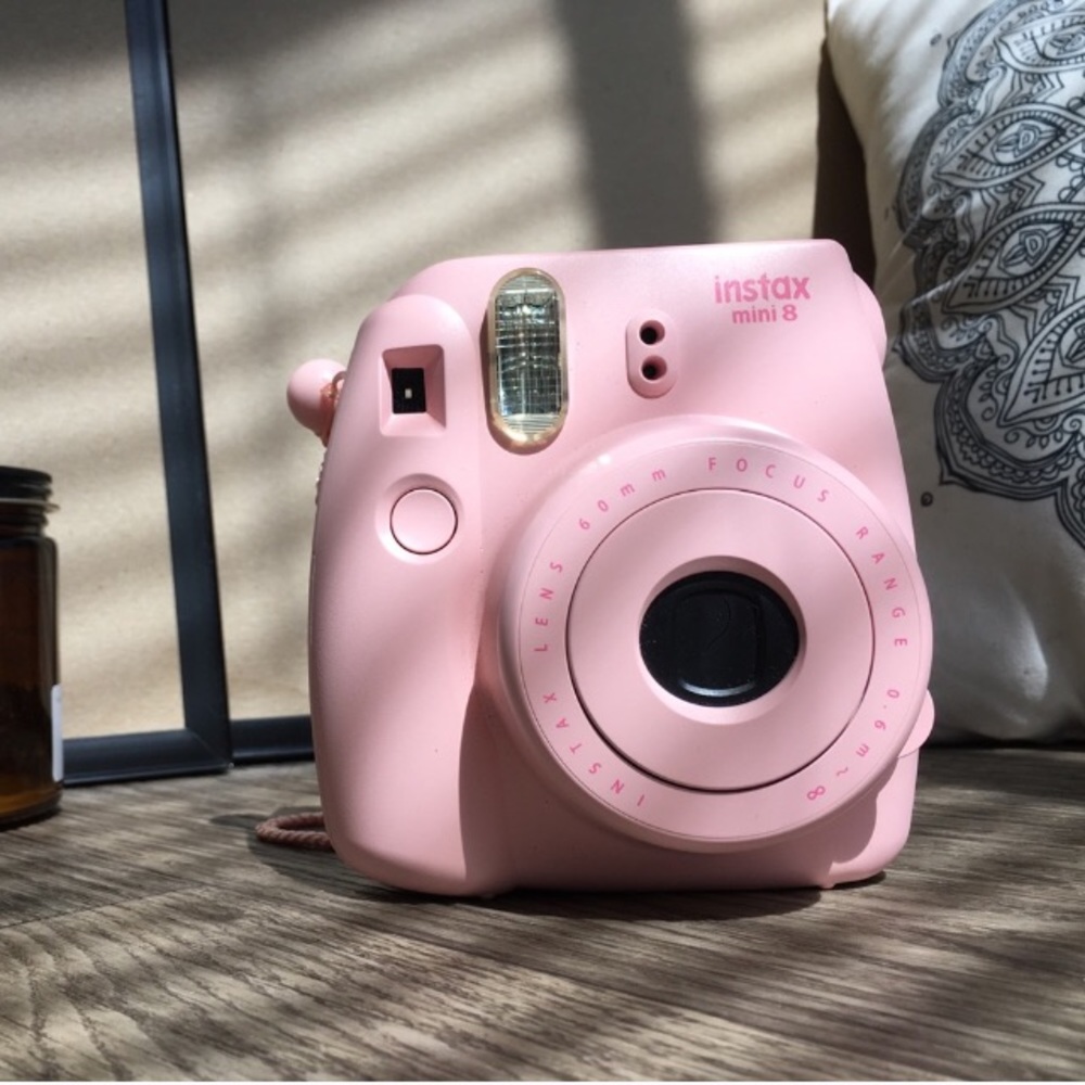 💥$60 CAM ONLY $70 w/ FILM 💥 Instax Mini8