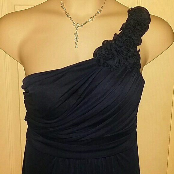 Long Length Formal Dress - Picture 3 of 8