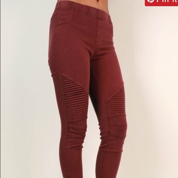 Red moto leggings - Picture 2 of 4