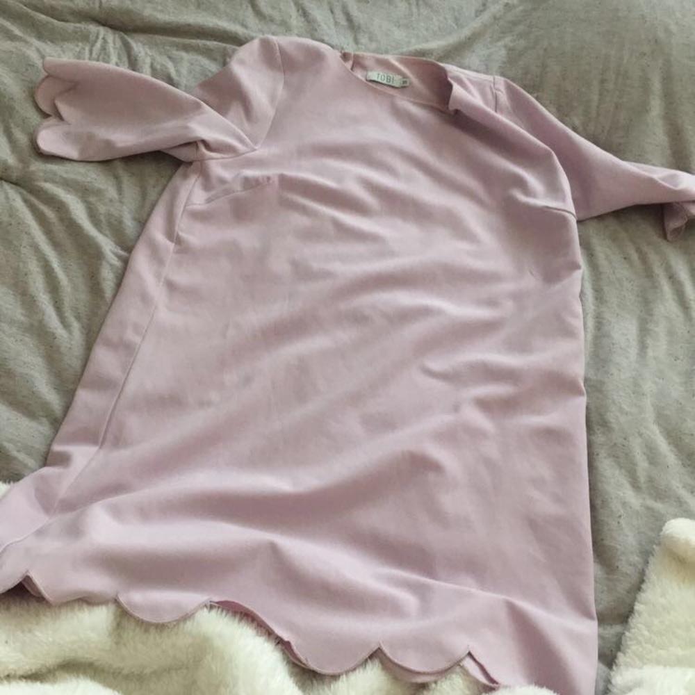 Tobi pastel purple scalloped shift dress