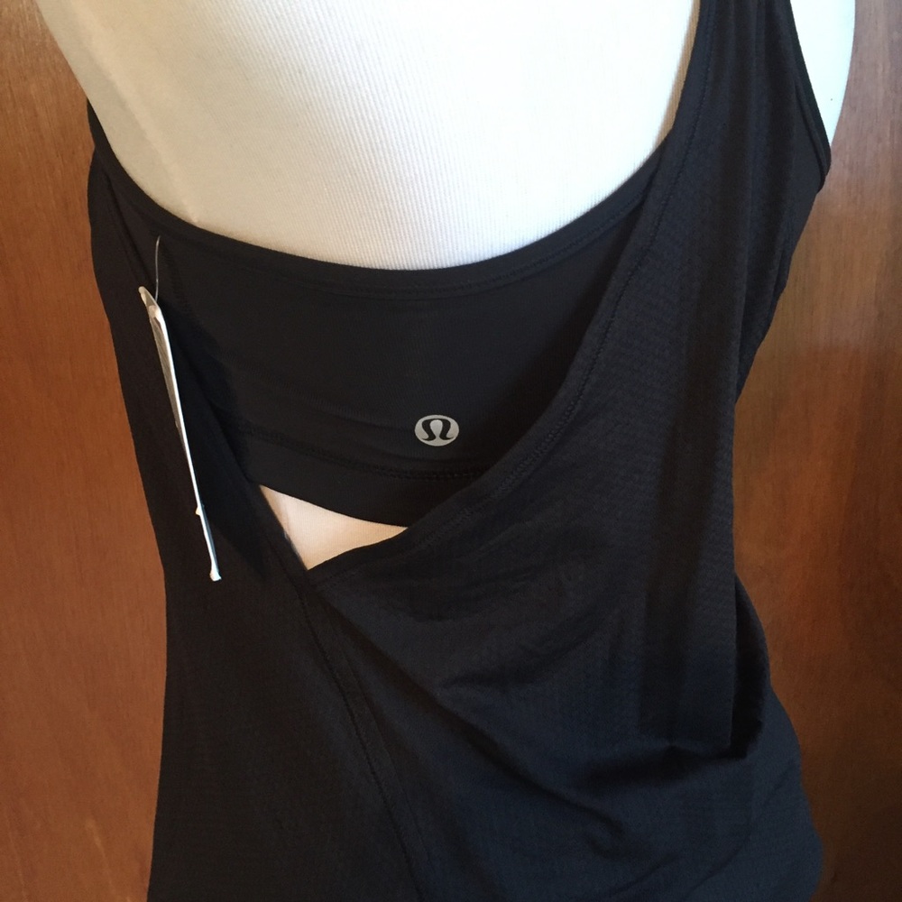 LULULEMON "No Limits Yoga Tank"