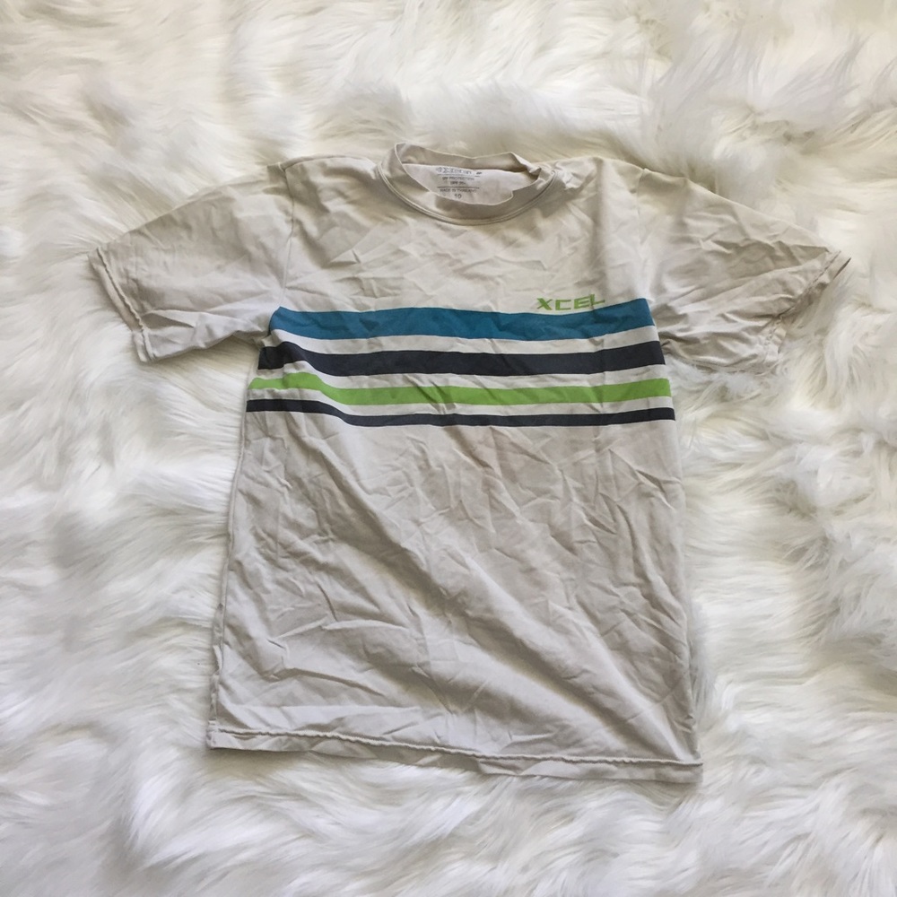 XCEL stripe tee Rash Guard
