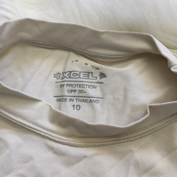 XCEL stripe tee Rash Guard - Picture 2 of 4